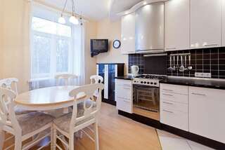 Апарт-отели Aparthotel Capital Aparton Минск Апартаменты с 2 спальнями-4